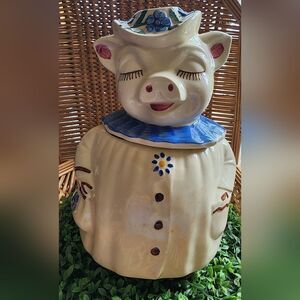 Vintage Shawnee Pottery WINNIE The Pig Cookie Jar, Blue Collar Made In USA